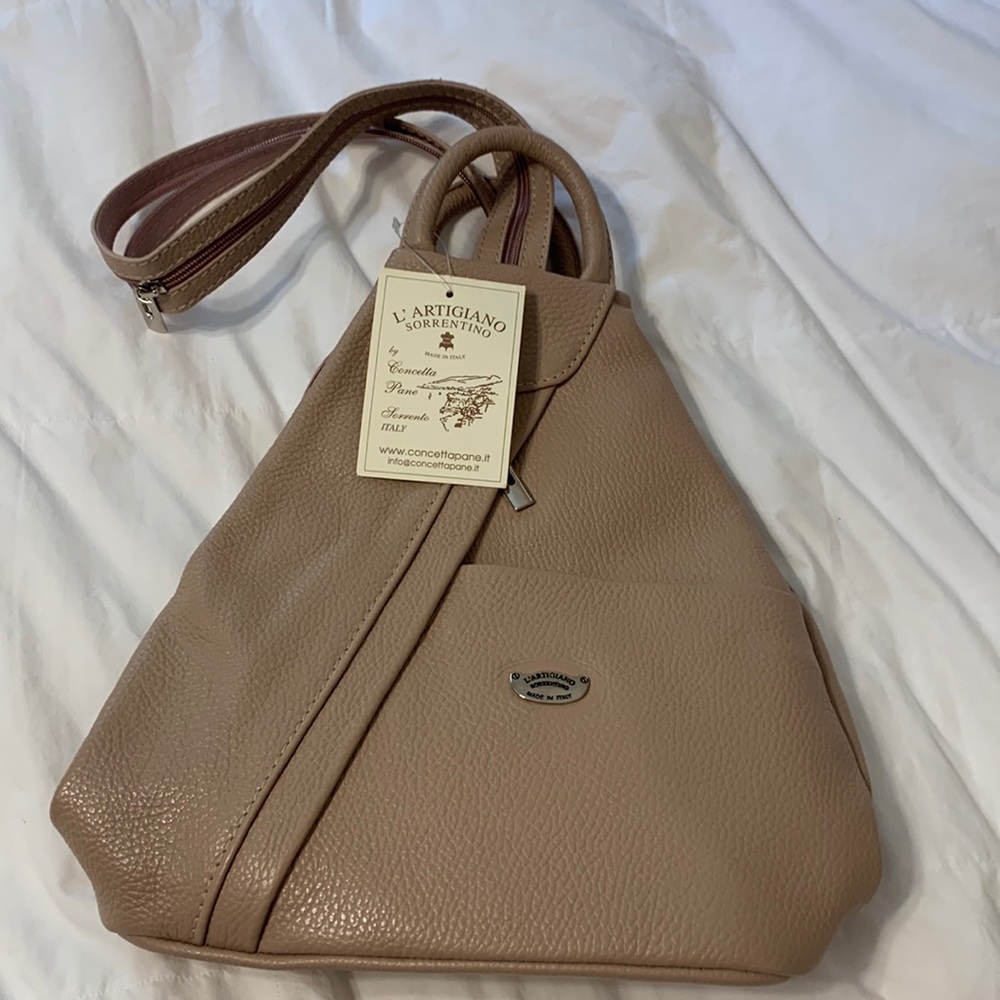 Mauve leather handbag